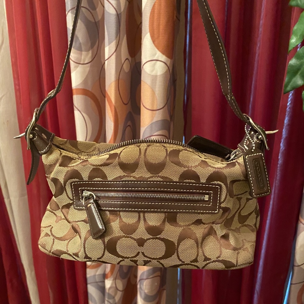 Adjustable Strap Shoulder Purse
